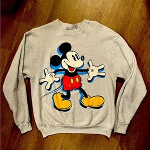 Vintage 1990’s Mickey Mouse Pullover Size Large